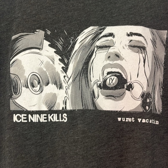 Ice Nine Kills wurst vacation women’s crop top size Large - Picture 2 of 3